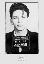 Load image into Gallery viewer, Frank Sinatra - Mug Shot