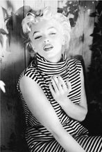 Load image into Gallery viewer, Marilyn Monroe 1954 Poster
